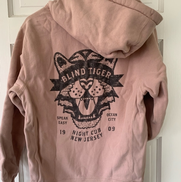 Dry Island Hoodie - Picture 1 of 3